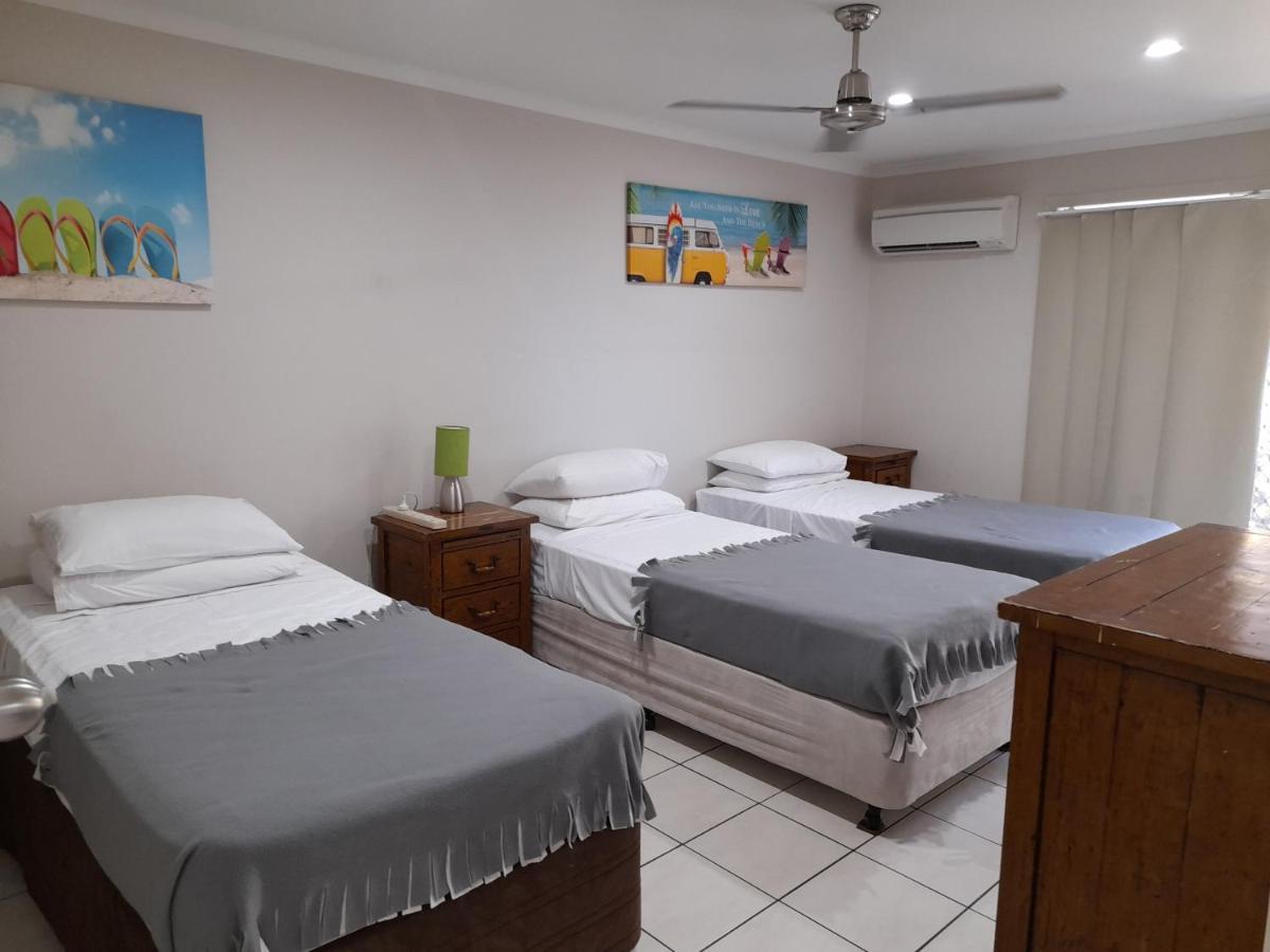 Airlie Apartments Airlie Beach Bagian luar foto