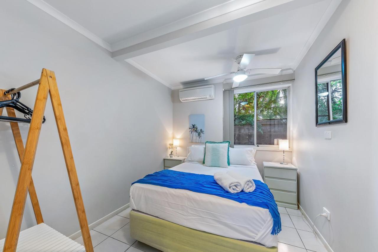 Airlie Apartments Airlie Beach Bagian luar foto