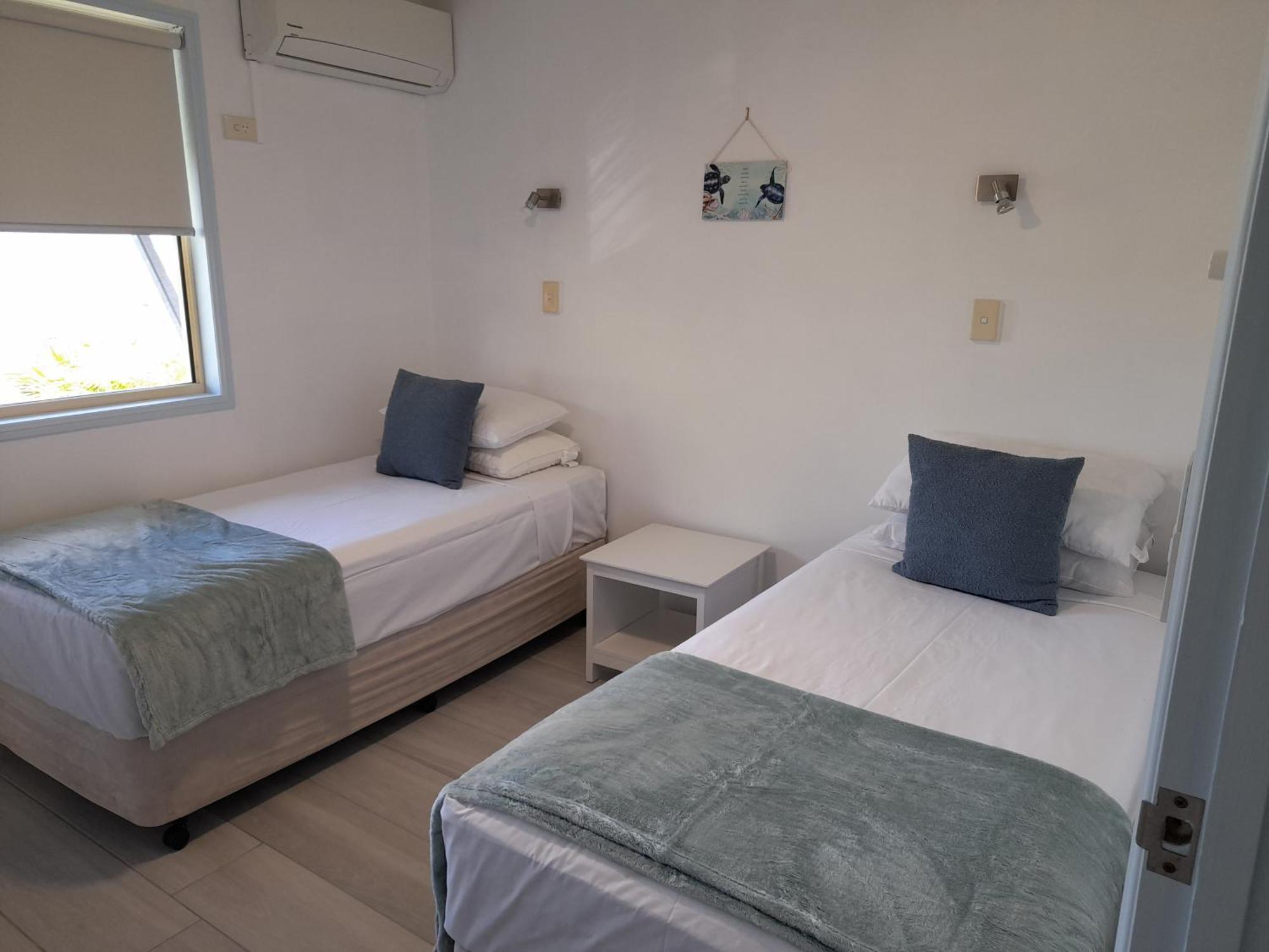 Airlie Apartments Airlie Beach Bagian luar foto
