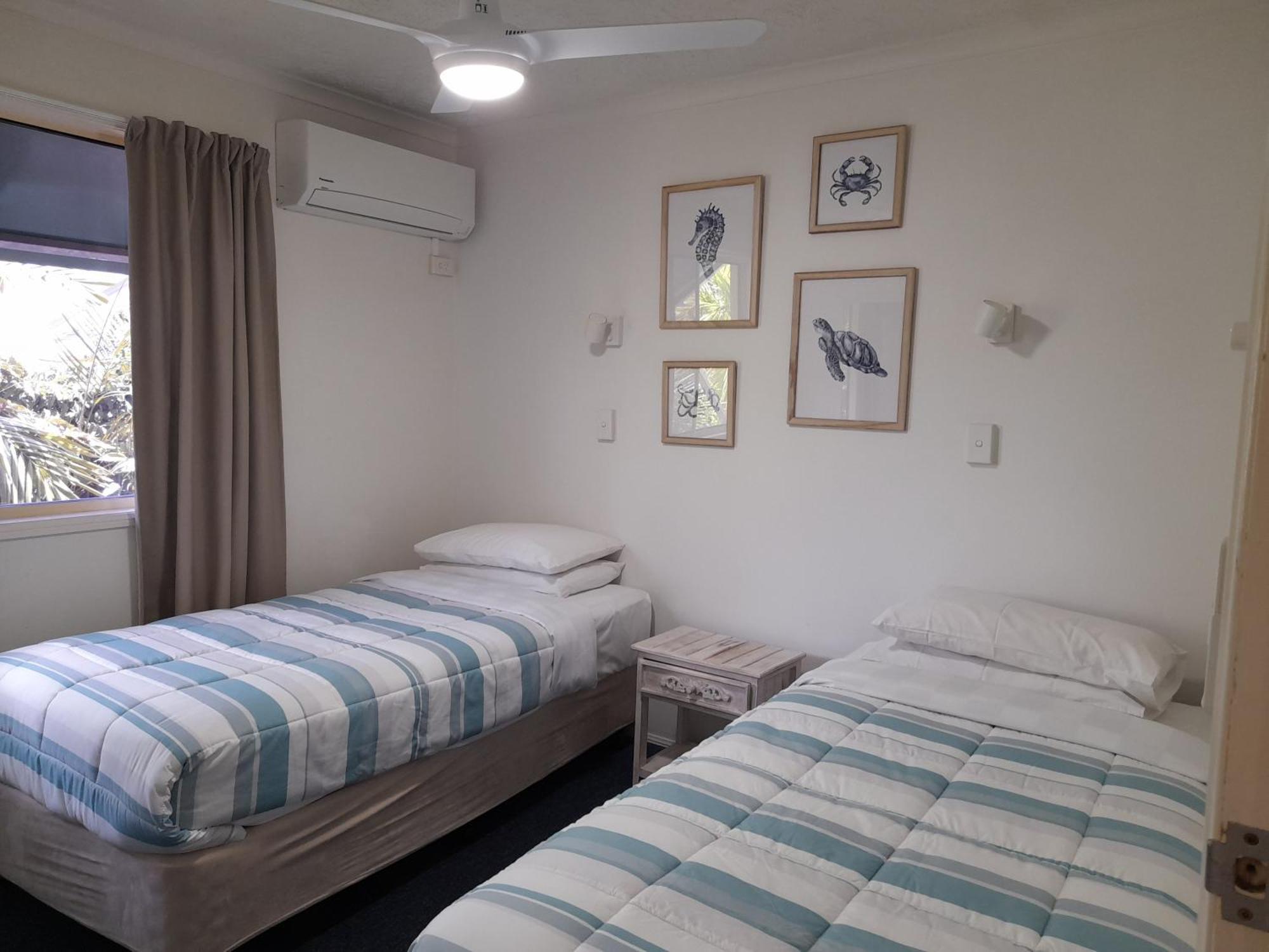 Airlie Apartments Airlie Beach Bagian luar foto